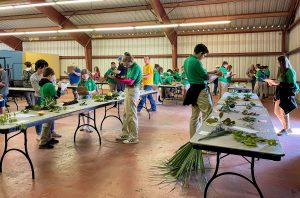 4-H members competing in the Horticulture ID Contest
